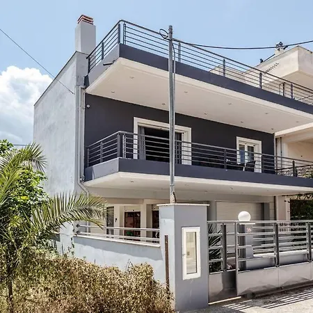 Luxury House Nyaraló